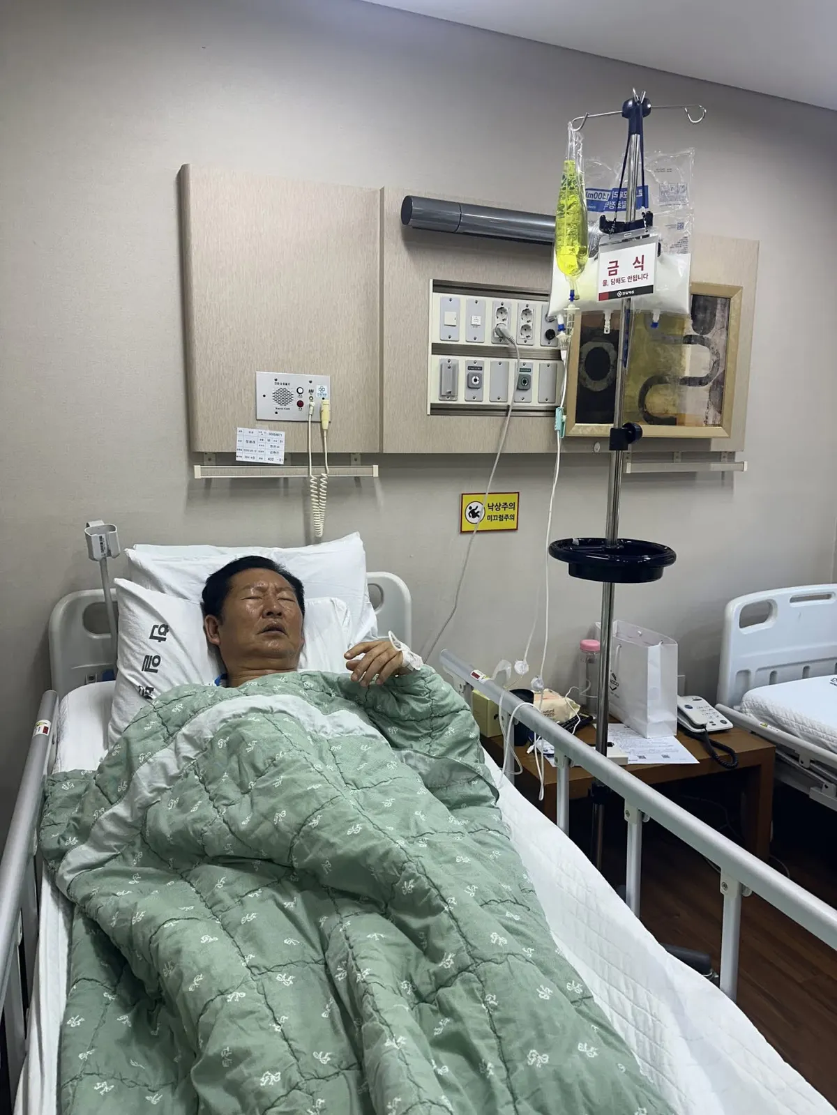 정청래, 16일 응급실행 후 3일째 입원 중