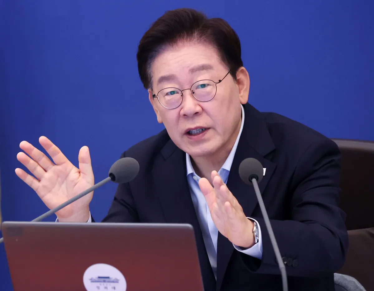 이 대통령 경찰 개혁기구 구상해야