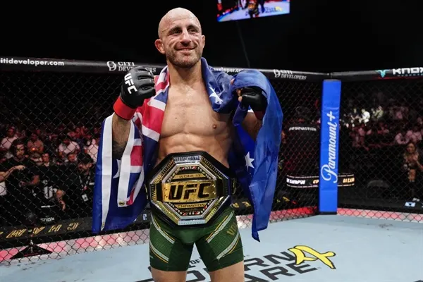 38세 볼카노프스키, UFC 페더급 왕좌 또 방어