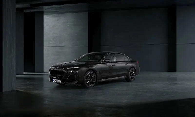 BMW, 세단 '740i xDrive M 스포츠 프로' 출시