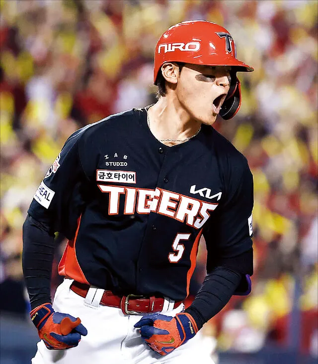 KIA, 준PO 3차전 13-1 대승…3승으로 시리즈 종료